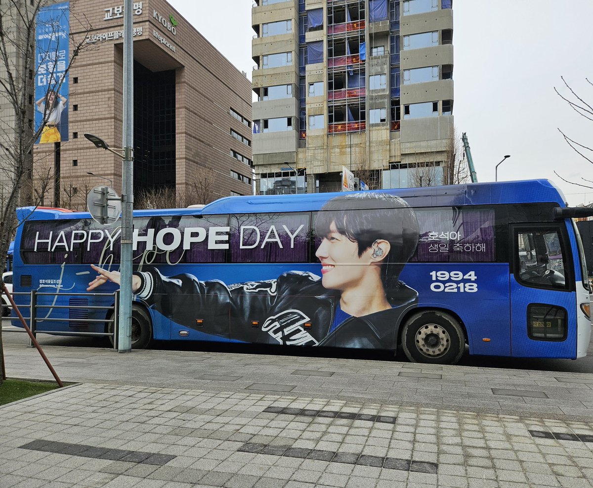 byuldall's tweet photo. νμπ
μ¬λν΄ μ νΈμπππ
#μ μ΄ν #jhope
#HobiuaryIsHere https://t.co/GAynYu5vfp