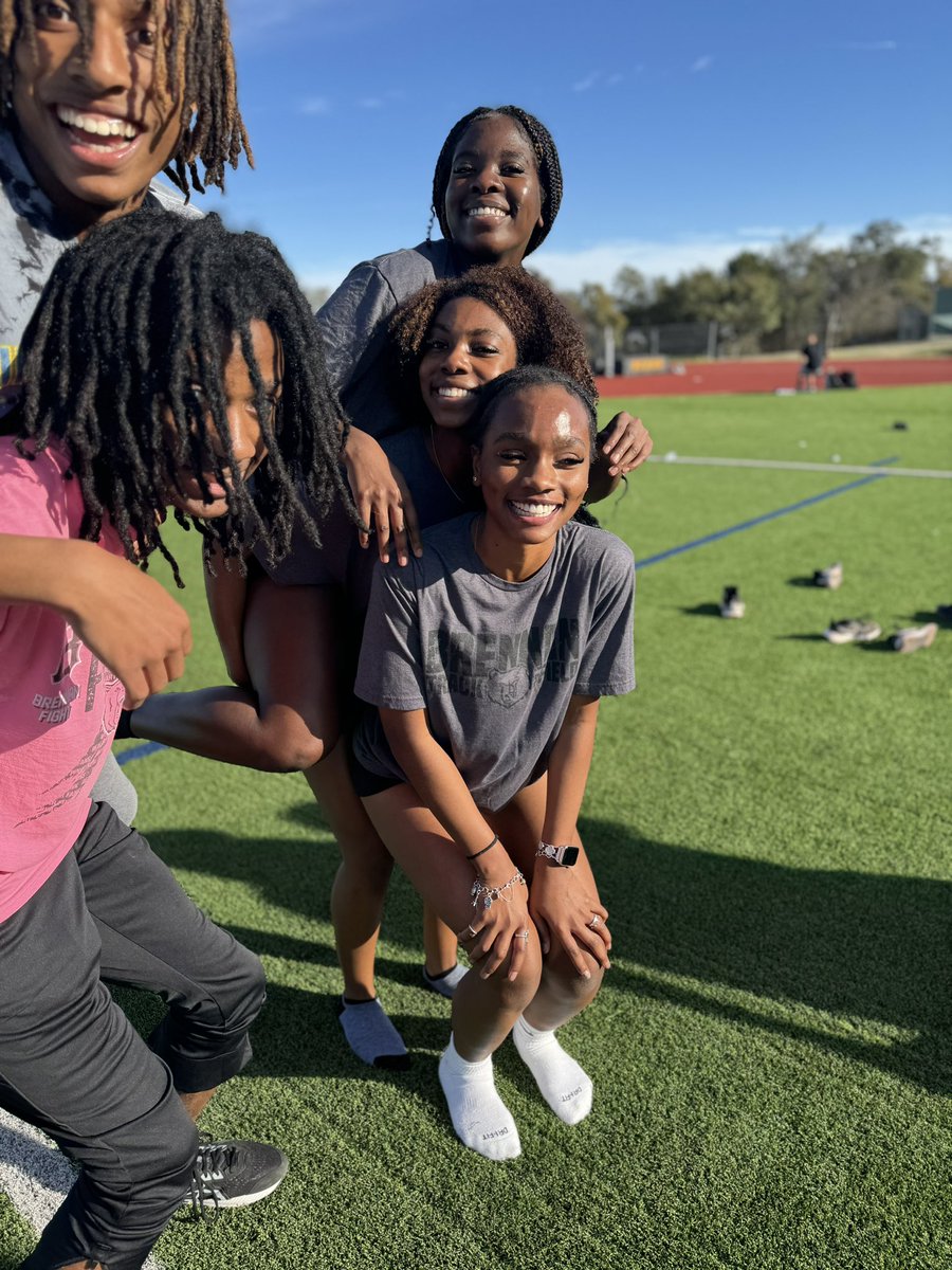 CoachStrickTX's tweet photo. My hard working (and fun) girls. 😊 Proud of our efforts and the their trust in the process! Let’s keep it rolling ladies.
#chopwood #lightafire #enjoythejourney https://t.co/8WCpLSxwlY