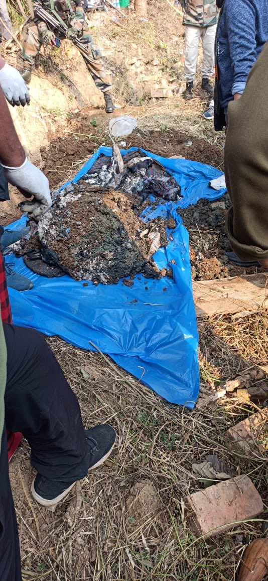 MeiteiChanu12's tweet photo. The recent incidents of #KukiAtrocities in Manipur, including the beheading of 17-year-old Ngangom Nevy &amp; the brutal killing of Thoudam Anand, demand urgent action. The safety &amp; security of citizens in Manipur must be prioritized. Authorities #AbrogateSoO #StopGenocideOfMeiteis https://t.co/uGwRJVKgKJ