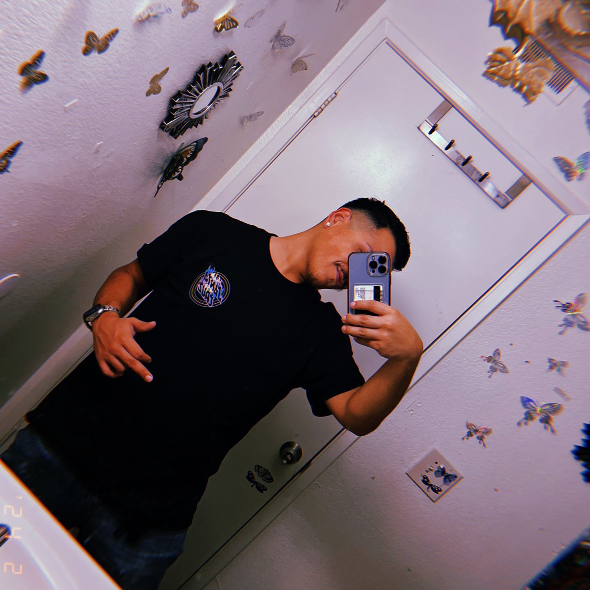 jstbeingRj's tweet photo. Friday 💫 Fade 💈 #FreshCut #FeelinGood https://t.co/nSxZvE65Sx