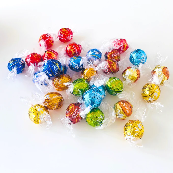 寒くて朝起きられないとき、リンツのチョコレートをログインボーナスにすると楽しみすぎてシャキンと起きられてしまいます。チョコレート食べながらコーヒーとともにモーニングページ書くのが最近の習慣になりました。 