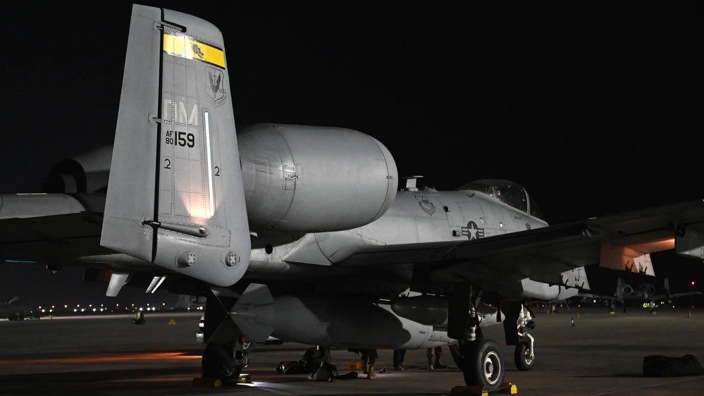 MahalaxmiRaman's tweet image. ✈️ 🇺🇸 🇸🇾 #USCentralCommand  stated that several A-10C #Thunderbolt II “#Warthog” Close-Air Support Attack Aircraft with the 354th Fighter Squadron from Davis–Monthan Air Force Base in #Tucson, #Arizona have Participated in tonight’s Airstrikes against#IRGC  #Iraq  #Syria. 💥 🚀🚀