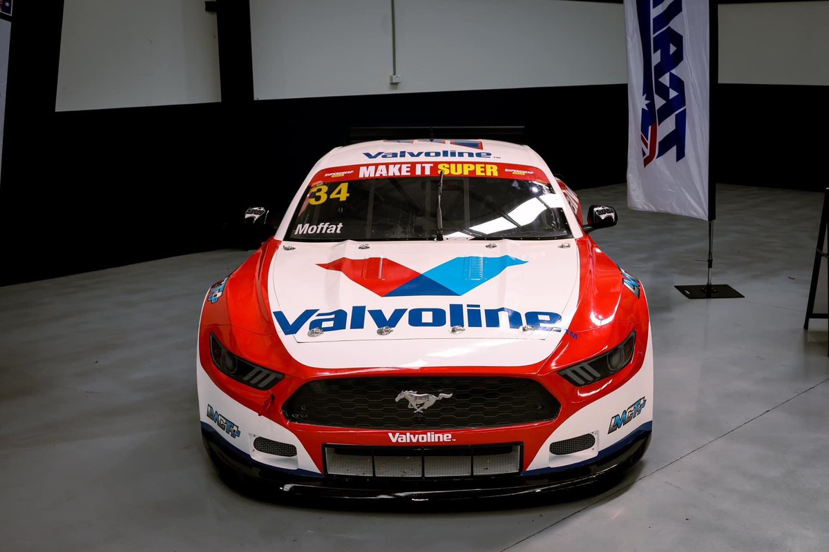 2024 colours 😎
Valvoline rocket is looking sharp! Keen to kick the season off next weekend at Sandown