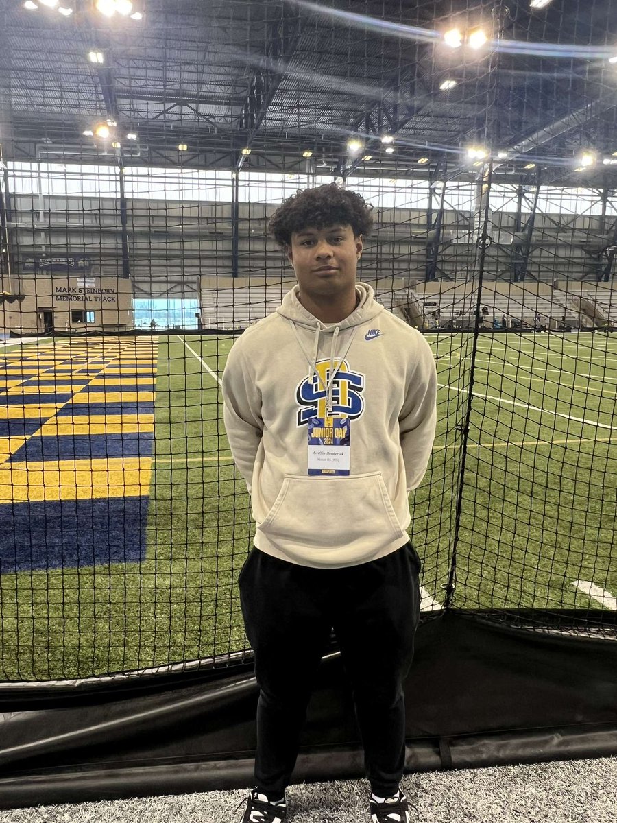 GriffinBroderick tweet media