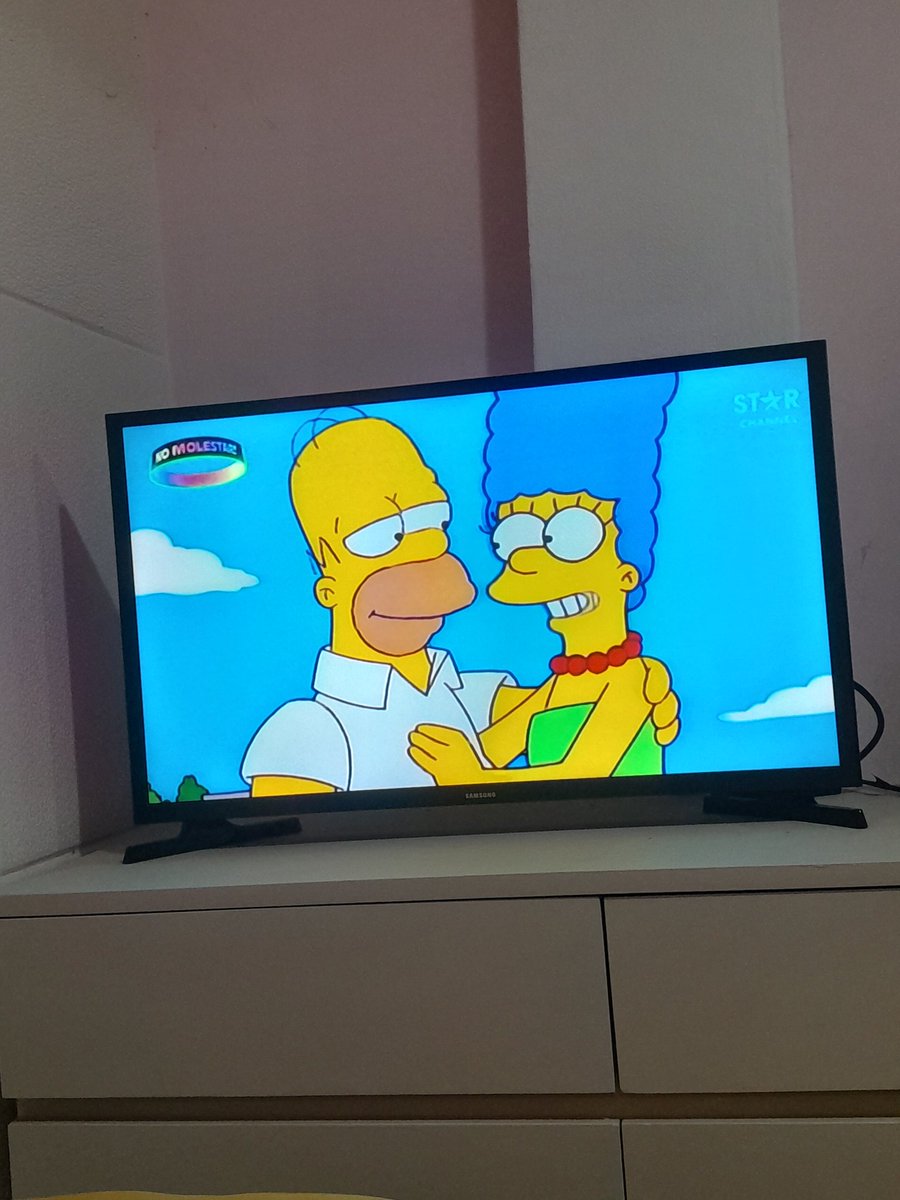 Miramos los simpsons?
Enviar
