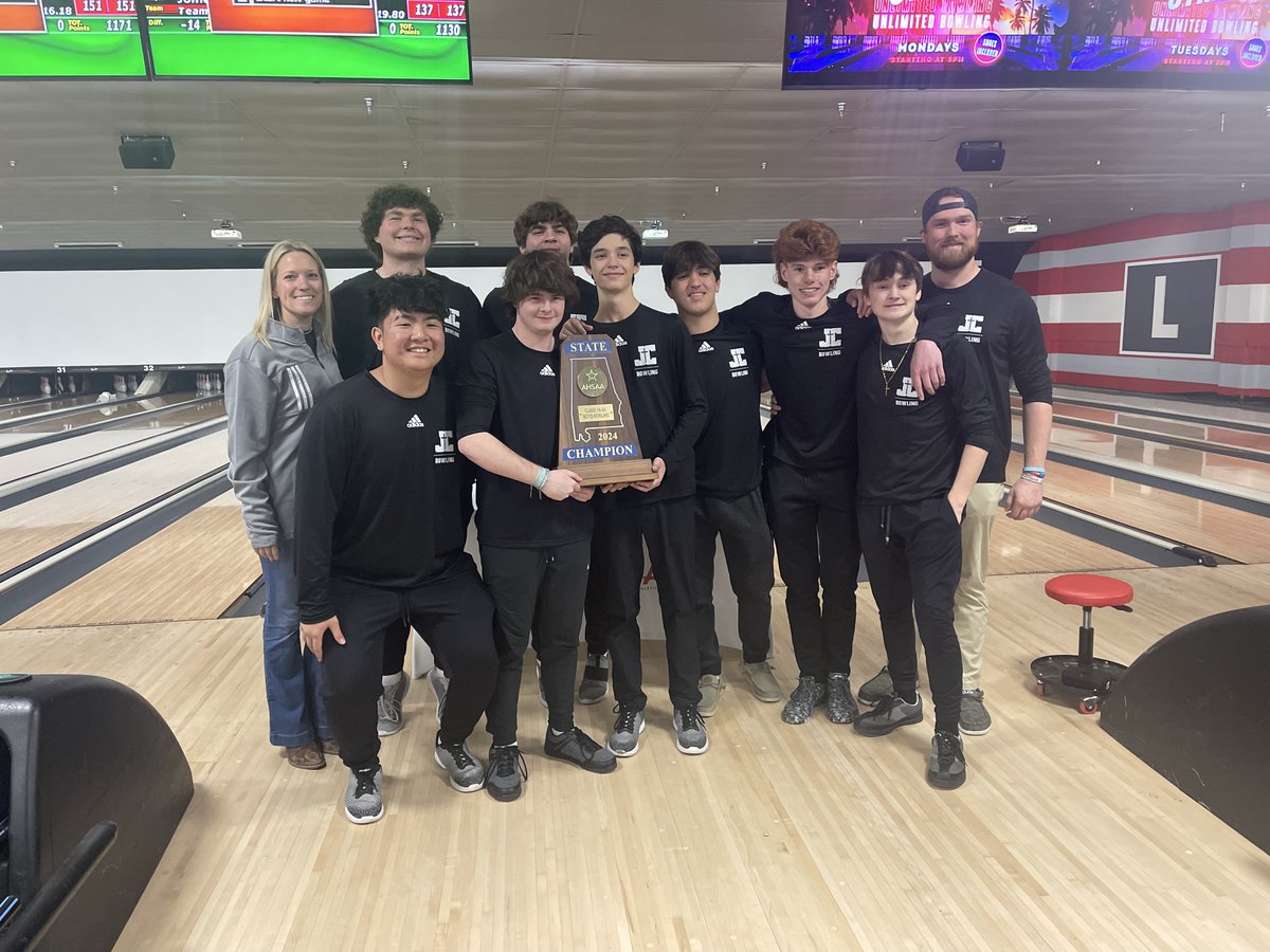 KyleParmley's tweet photo. "We're back."

A fun day at the state bowling tournament. @SpainParkATH and @jcchs_athletics claim state titles, while @omhseagles and @HewittAthletics cap off tremendous seasons.

Full story: https://t.co/NNNzKGFhbJ https://t.co/qZptoAOYeO