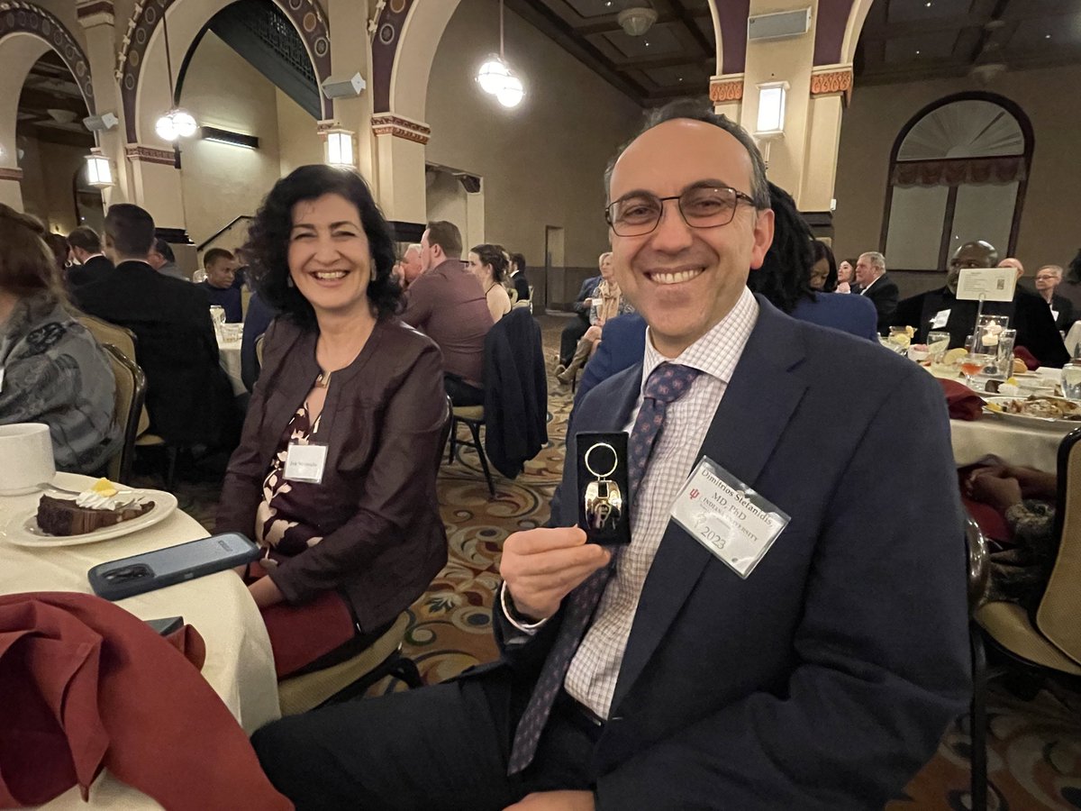 Don J Selzer tweet media