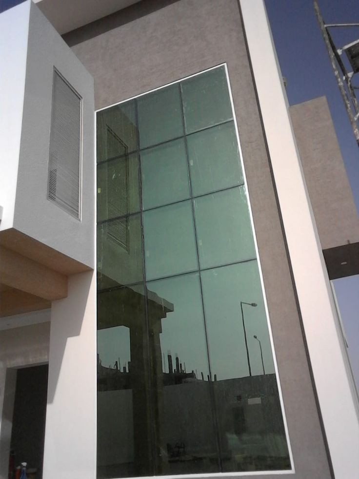 designerarchite's tweet photo. 2. ุฒุฌุงุฌ ุนุงูุณ ููุฑุคูุฉ:
- ู
ุซุงูู ููุฎุตูุตูุฉ ูู ุบุฑู ุงูููู
ุฃู ุงูุฃู
ุงูู ุงูู
ุฑุชูุนุฉุ ุฎุงุตุฉู ุจุงูุฏูุฑ ุงูุฃูู.
- ูููุฑ ุนุฒูุงู ุจุตุฑููุง ุฎูุงู ุงูููุงุฑ ู
ุน ุงูุณู
ุงุญ ุจุฏุฎูู ุงูุถูุก.
- ๐ช #ReflectiveGlass https://t.co/bkvGlyCh3m