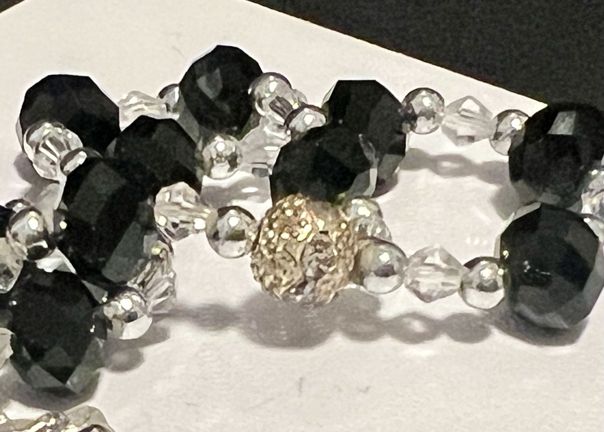 TeriE's tweet photo. BEAUTIFUL #Vintage Catholic #Rosary 8" Black & Crystal Facet Beads Stretch #Bracelet FREE SHIP
#religiousrelics #collectibles #religiousjewelry #rosaries #chapelet #religiousgifts #easter #catholic #christian #prayerbeads #ebayfinds #vintagejewelry
https://t.co/wI1K1gN4XF https://t.co/rBEpaDMMIY