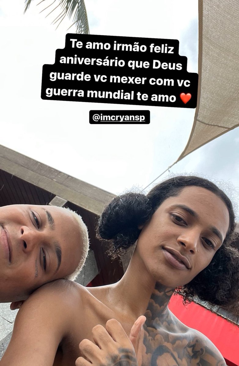 ntocanadraco's tweet photo. mexer com vc guerra mundial te amo ❤️ https://t.co/hT4U3FIaSn