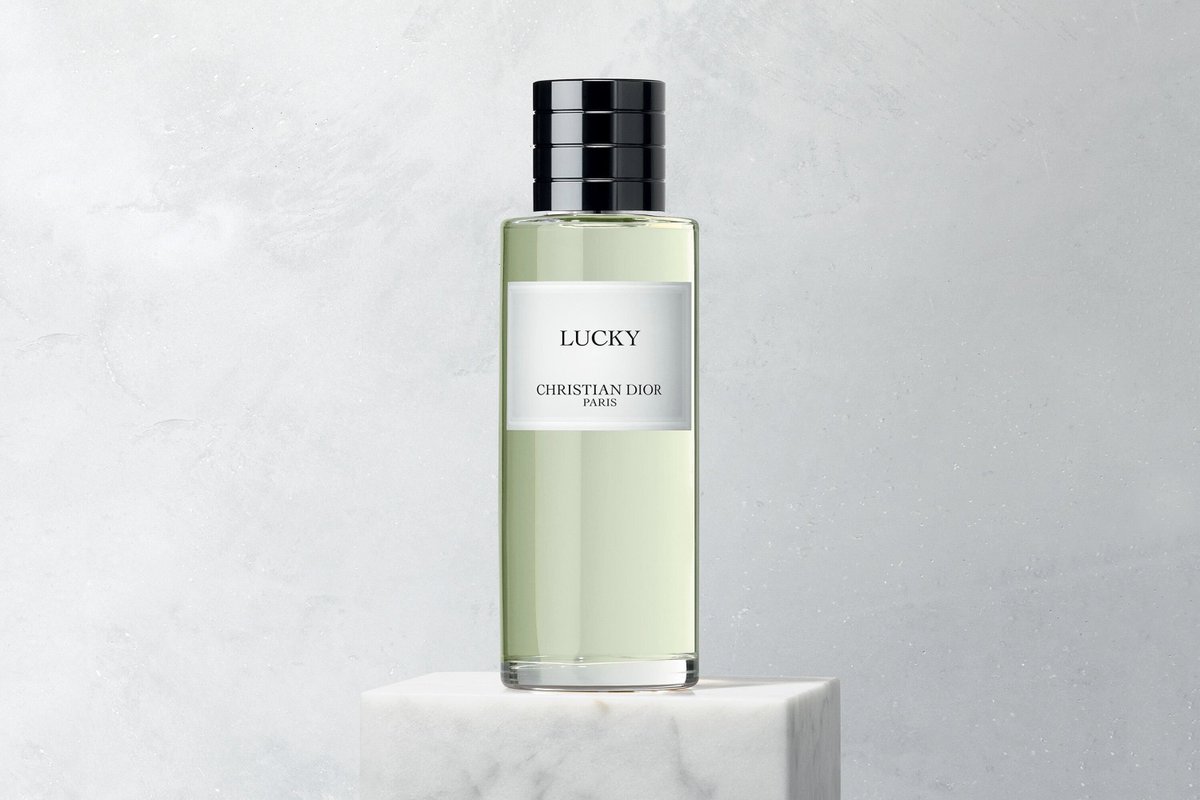 amoynibiasshop's tweet photo. [#ANBGOs BATCH 17] ✨

Maison Christian DIOR | Lucky
— ₱ 2,199 only!
— PAYO / Installment (+10%)
— 100ml, Guaranteed US Tester
— UNISEX, https://t.co/5G1S5FFGp2
— DM to order

DOO: OOS
DOP: Pay to secure

PLEASE RT ✨
(wts lfb ph perfume) https://t.co/GxhytPrzEA