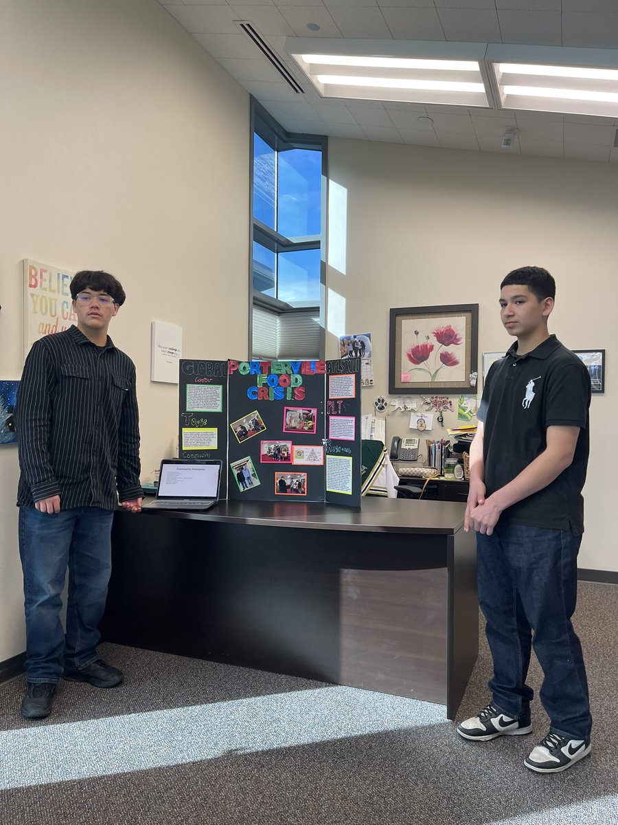 Guerrerotweets's tweet image. Our 8th graders presented their IB Community Project today to our staff! They shared their action in the community, their IB learning, their reflection and the impact of this project! So proud of them! 🐻💚 Great Day to be a Bear! #IBMYP #burtonexpereince