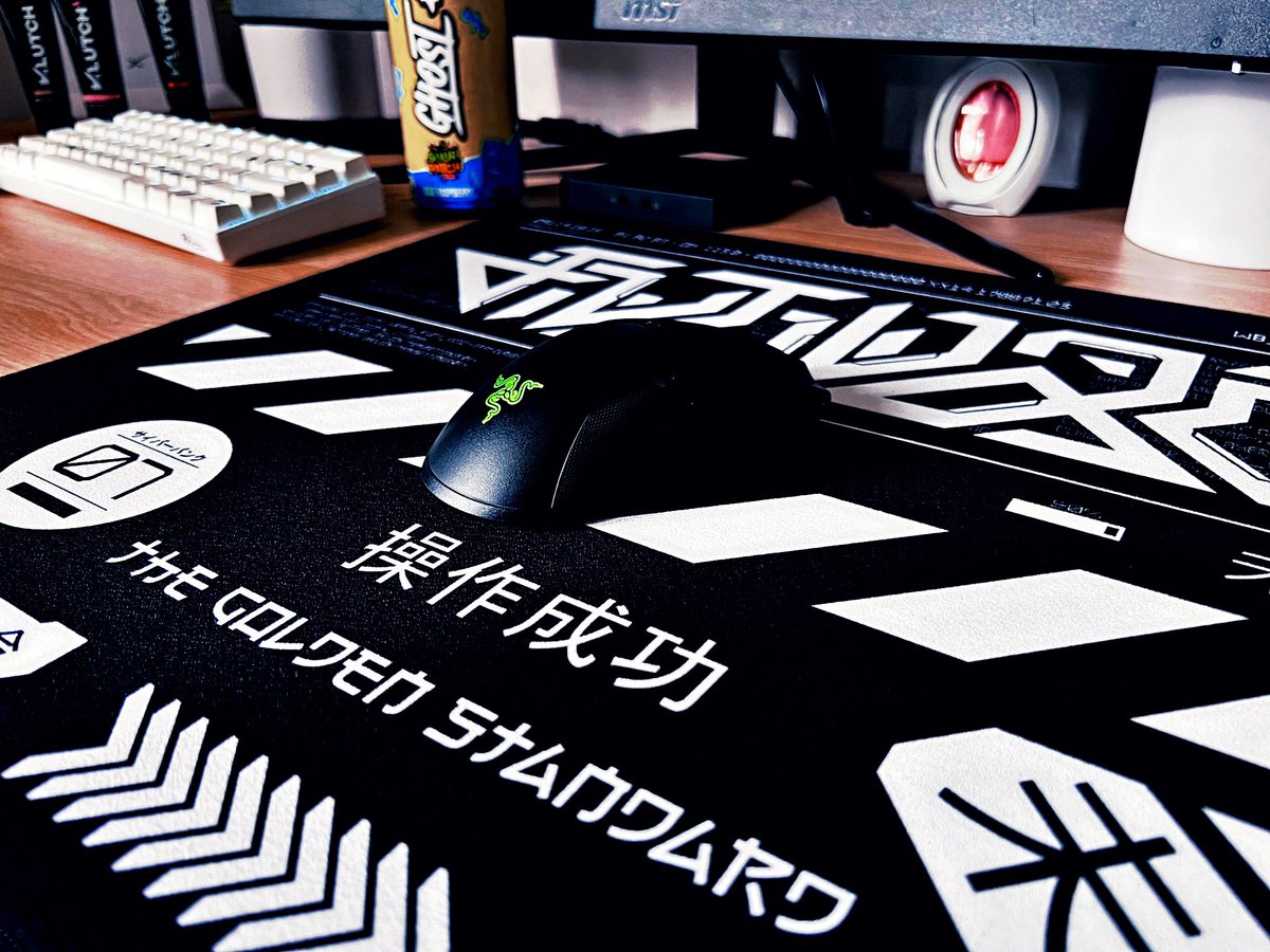What’s your current combo?
<a href="/Razer/">R Λ Z Ξ R</a> Viper V2 Pro
@Hystar Limited Edition MIRAI