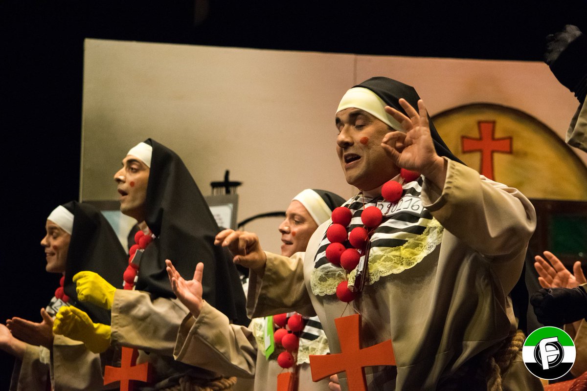 Furor Extremadura 🟢⚪⚫ (@furorext) on Twitter photo Última actuación del cuarto día de #COMBA2024!
Las chicas del corro⛪
📸 <a href="/camballotas/">Los Camballotas</a>
#comba #carnavaldebadajoz #murgas #badajoz Última actuación del cuarto día de #COMBA2024!
Las chicas del corro⛪
📸 <a href="/camballotas/">Los Camballotas</a>
#comba #carnavaldebadajoz #murgas #badajoz