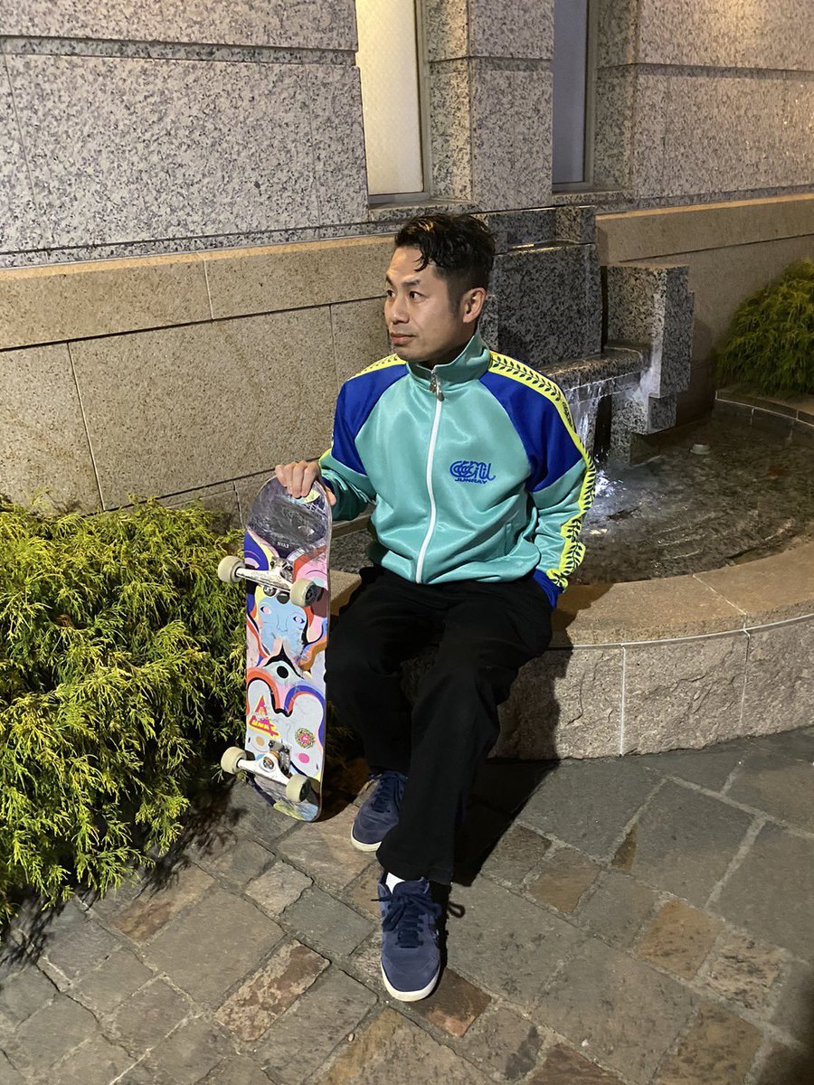 gosekkywatching's tweet photo. ASA-CHANG&amp;巡礼@JUNRAY_OFFICIAL Newジャージ絶賛販売中！メンズサイズはお陰様でソールドアウト。現在ウィメンズサイズ在庫が残り僅かとなりました。是非この機会をお見逃しなく😆
価格:19,800円
@gosekky 

（コチラから↓）
https://t.co/yEuWwOGinn

#巡礼ジャージ #ASACHANG #junray https://t.co/HjUvFhSxe9