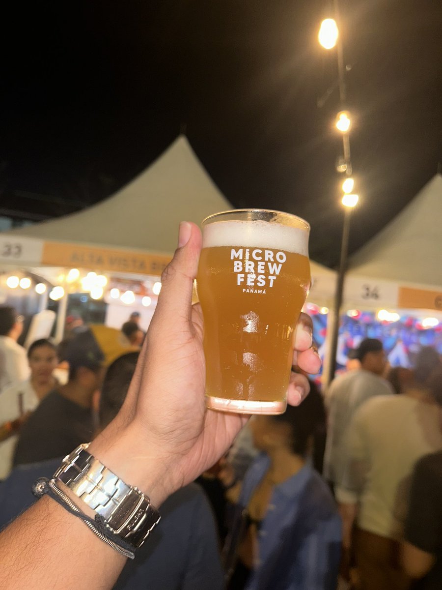 earturoarroyo's tweet photo. La pichi 🍻 está brutal agradeciendo el croquis 🗺️🫶🏽@mulatacervecer1  #microbrew https://t.co/s8Mn4zS7tt