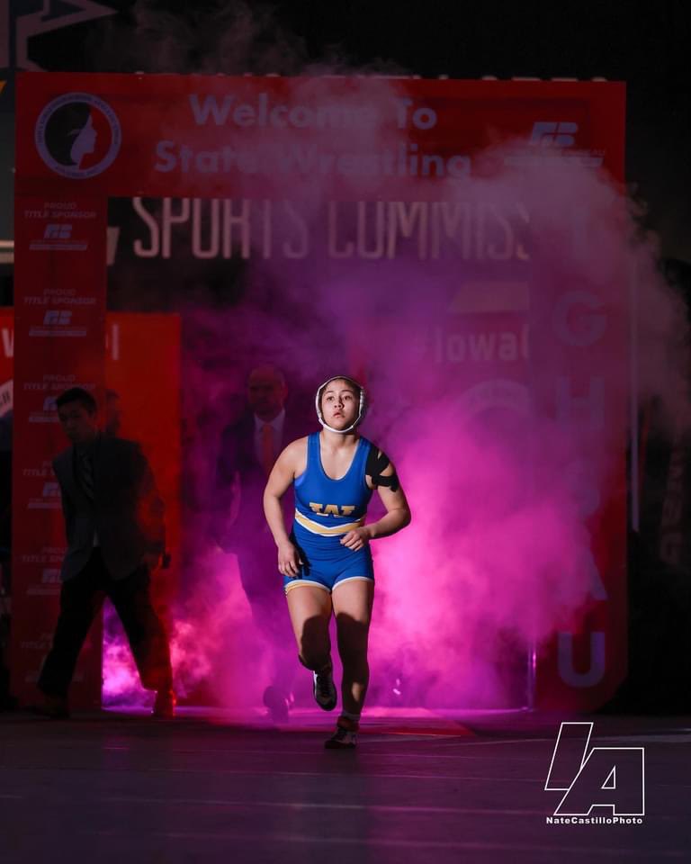 IAwrestle's tweet photo. Bella Miller (Wahlert, Dubuque) 2024 State Champion!
#IAhswr #IGHSAUstate
πΈ: @natecastillophoto https://t.co/BqUuHWIaqS