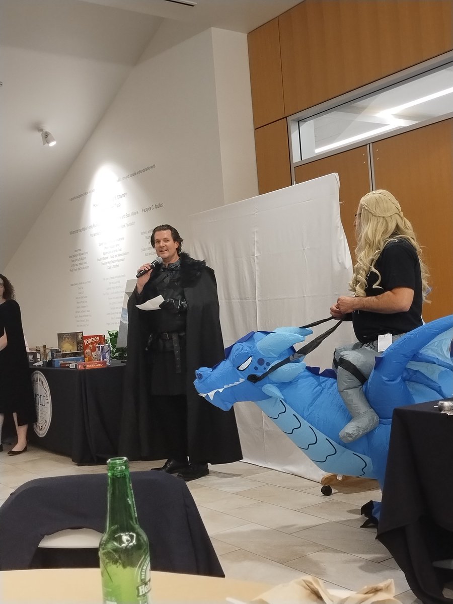 TudorsAndTMs's tweet photo. Game of drones night begins! #WIPIP https://t.co/qP1LlZ7gnY
