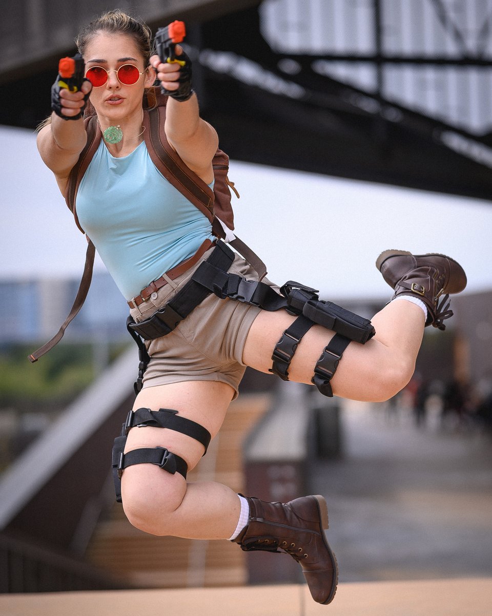 digitalartenvy's tweet photo. #fanfestival #fanfestivalcosplay #animecosplay #anime #cosplay #model #portrait #photography #photographer #artist #art #digitalartenvy #fortworth #texas #nikon #tombraider #tombraidercosplay #laracroft #laracroftcosplay https://t.co/L886ztrIA1