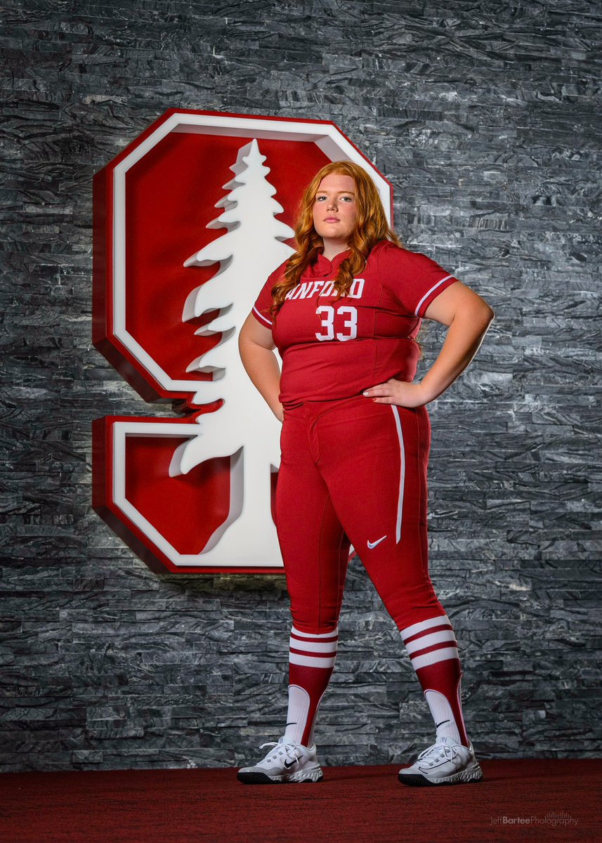 annabrewer2025's tweet image. Dreams really do come true 🫶🏻 Excited to announce this southern girl is headed to The Farm 🌲❤️ #nerdnation 

@JessicaAllister @saragroe @AllCardinal @fury_07 @ExtraInningSB @joe_spears7 @mopatton_sports @IHartFastpitch