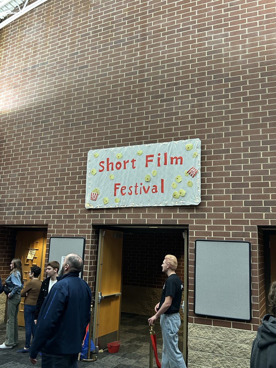 DrJohnGreenan's tweet photo. An awesome display of talent at LTHS’s 1st Short Film Festival! Thank you to ⁦@PorterPlayers⁩, Club Create, and the Video Club for an outstanding production!
#BestSelfBestWork
#TogetherWeSucceed
#BestTogether https://t.co/Nn6pEU6hoV