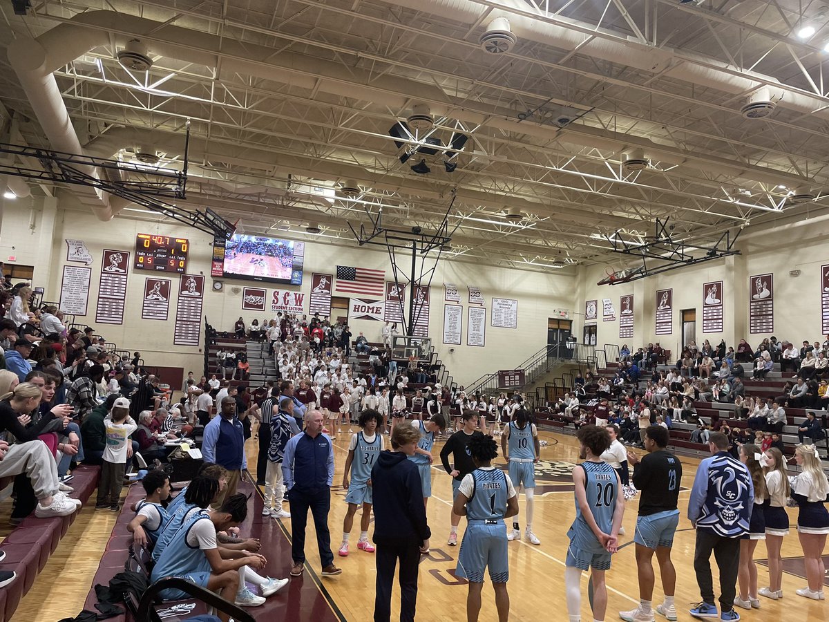 drsefrit's tweet photo. Varsity Boys’ turn! #SCSDhoops https://t.co/SpTcVgUsxK