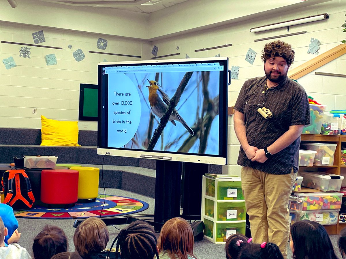 KaylaJoAdams's tweet photo. We loved kicking off our newest #PBL on birds with Dr. Dodo! We did a PWIM on birds followed by a bird walk and scientific drawings of birds. To end part 1 of our launch, one student requested to do a gallery walk to see other classmate’s drawings! @KenwoodElementa @FirstKenwood https://t.co/gqRFsKtMha