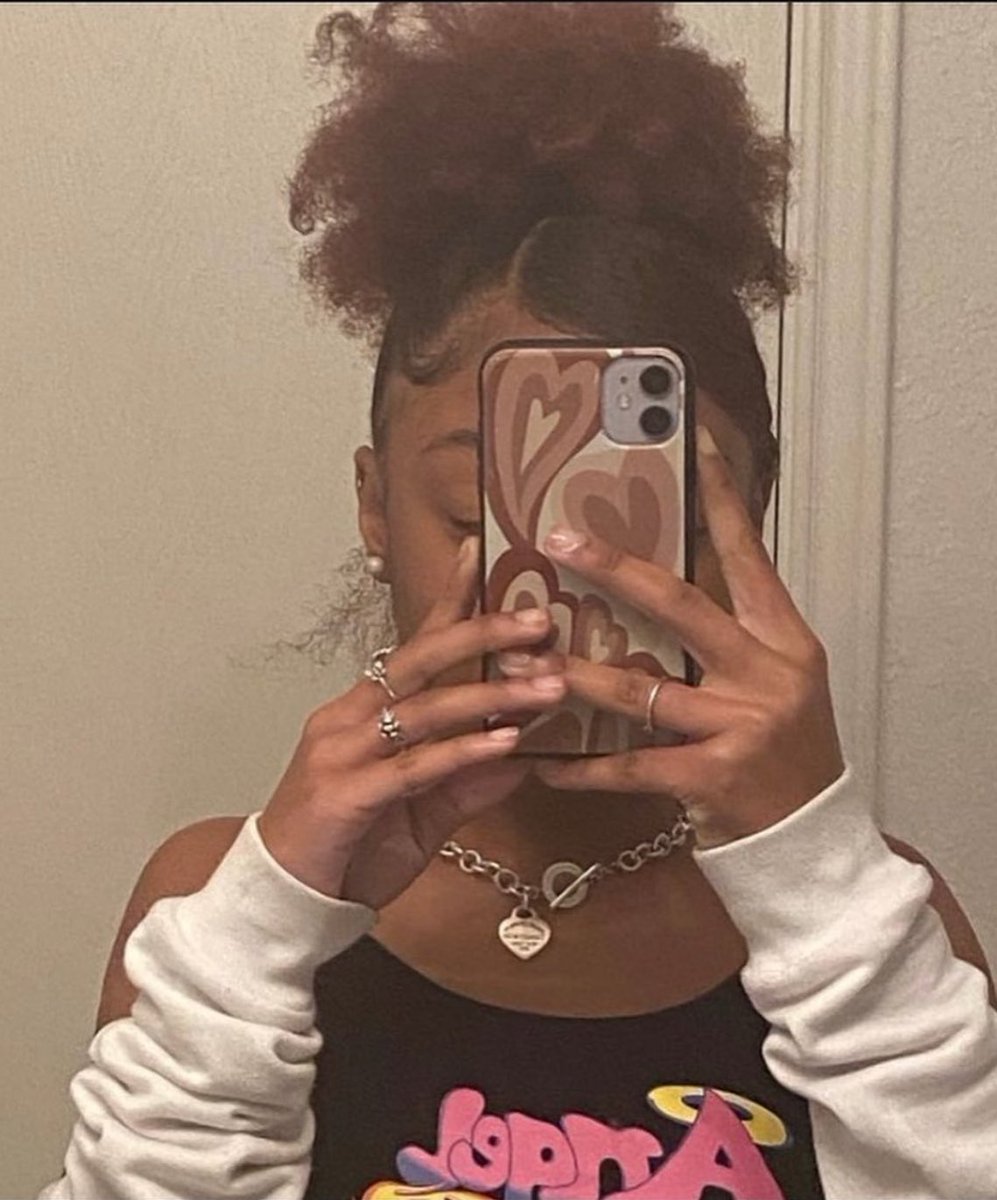 𝓐𝓾𝓫𝓻𝓮𝓮🏳️‍🌈 tweet media