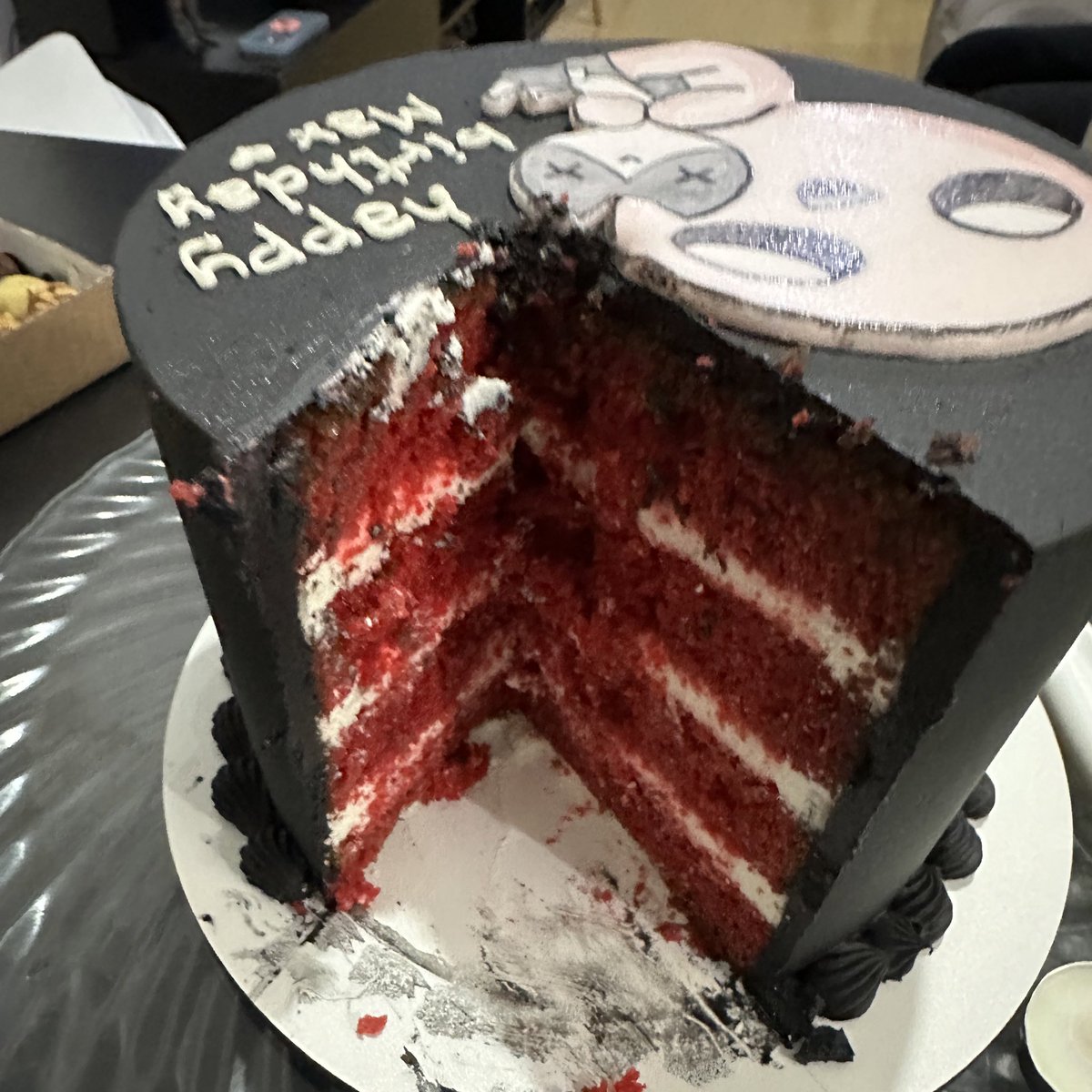 Max_OvC's tweet photo. I turned 33 today, and I got the best birthday cake in the world from my fiancee @MariiPac  ♥️ . t-shirt and cake from my favorite game, there was no way I wasn't smiling in the photo!

@edmundmcmillen

🜏 🜏 🜏 🜏 🜏 🜏 🜏 🜏 🜏 🜏 🜏 🜏 🜏 🜏 🜏 🜏 🜏 🜏
#bindingofisaac https://t.co/kGMcWTOoZP