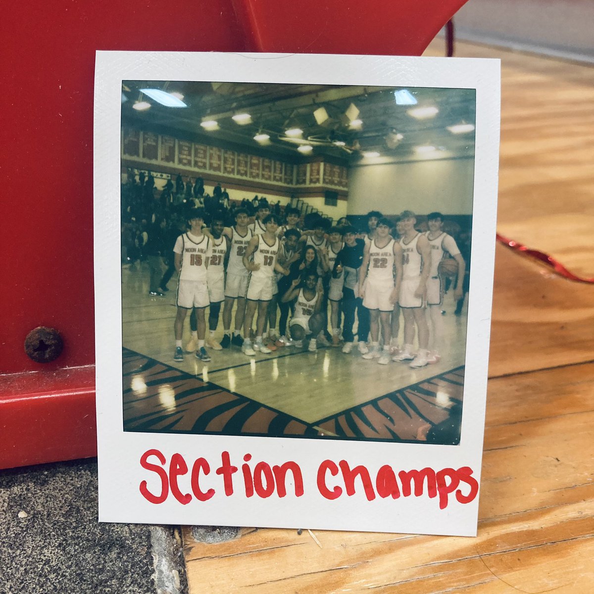 MoonTigersBB's tweet photo. TIGERS WIN 60-36 AND ARE SECTION CHAMPS!!!!! https://t.co/k2Ar9LxibJ