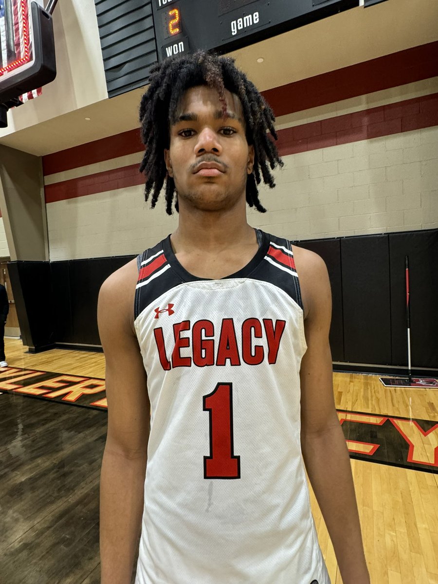 BrandonOSports's tweet photo. 10-6A Final: Tyler Legacy 78, North Forney 69. Jayden Jones (@JaydenDJones) 26 points, 4 rebounds, 4 blocks, 2 steals, 2 assists. Ja’Corian Oes (@jaCorianOes) 25 points, 11 rebounds, 5 assists, 3 steals. @etfinalscore @hoopinsider @DCTBasketball @cloudycourtchat @TexasHoopsGASO https://t.co/HInfq6hPhA