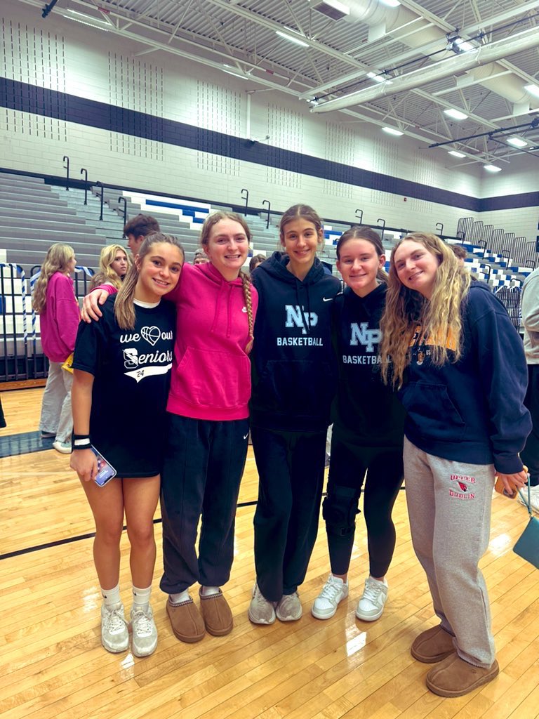 Great game between <a href="/NPHS_KnightsBB/">NPGirlsBasketball</a> and <a href="/cbsgirlsbball/">CB South Girls Basketball</a> Congrats North Penn on the win! It was awesome to see our girls battle <a href="/caseybalkir/">Casey Balkir</a> <a href="/Norabrady__/">Norabrady</a> <a href="/livstone2024/">liv stone</a> <a href="/KellyDonnelly06/">Kelly Donnelly</a> <a href="/brighidbradyy/">brighid</a>