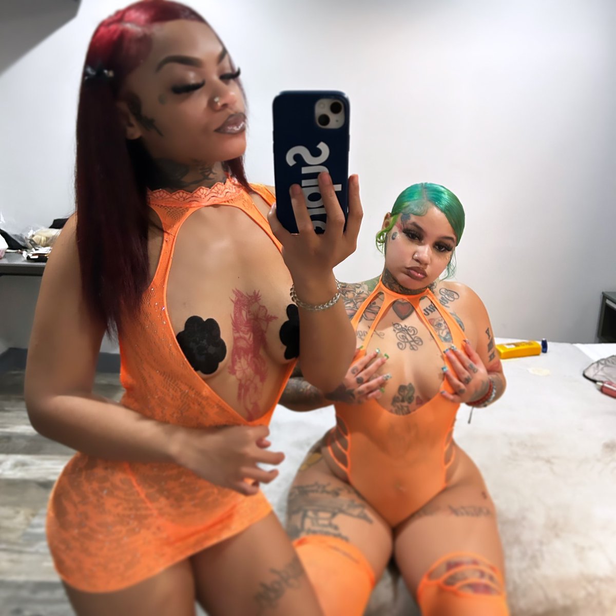 SweetJapanese_'s tweet photo. Oh Nothing 🤭 Just Chillin Wit My Thick BestF 😝🔥🏆  @itsmeyellla https://t.co/IE4XMk6o3h