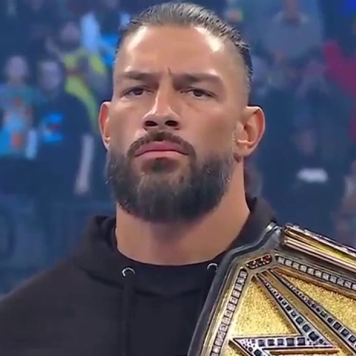 WWEonFOX's tweet image. Hello, Old Friend.

@TheRock @WWERomanReigns #SmackDown