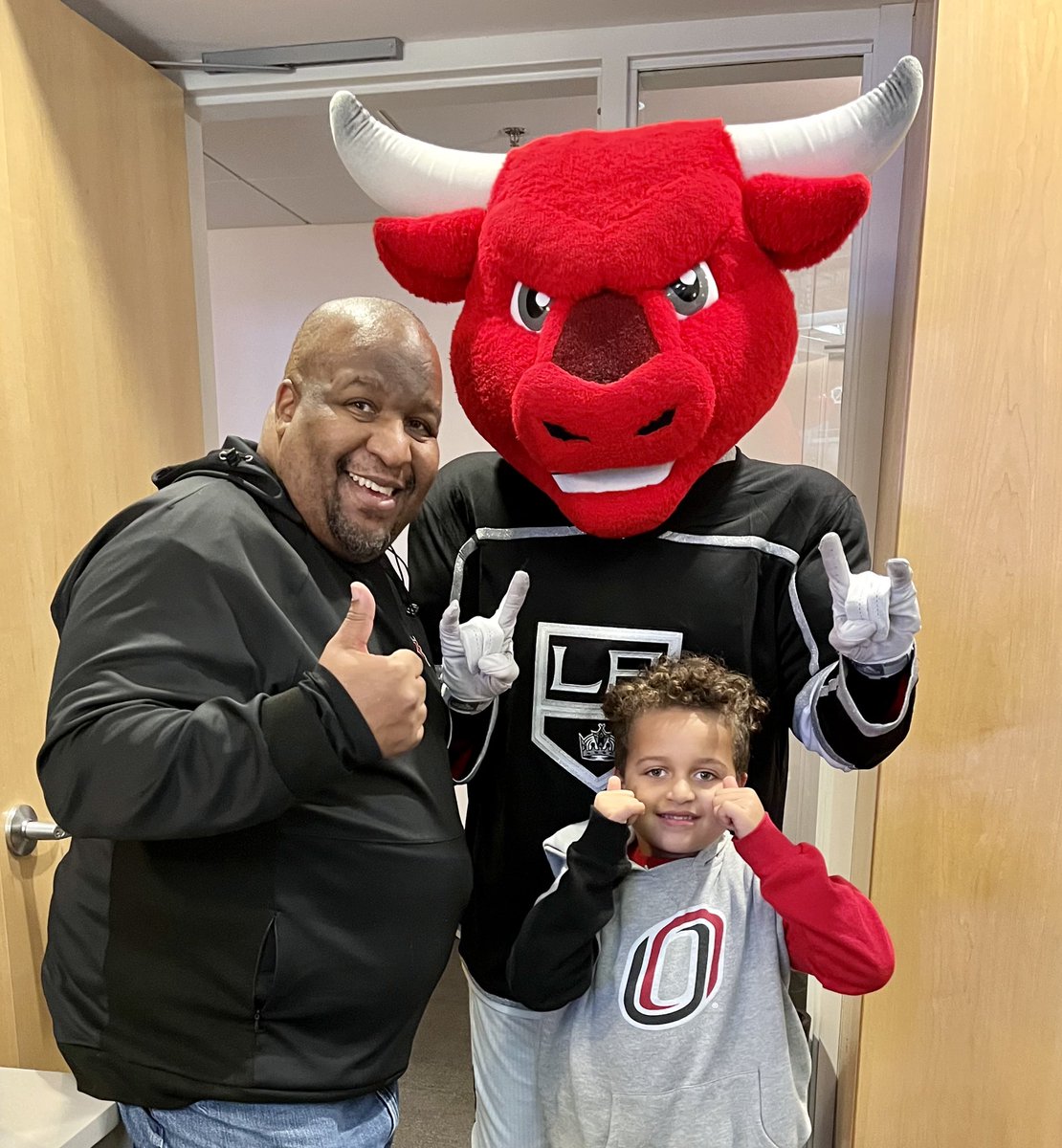 WrightEmphasis's tweet image. Let’s Go @UNOmaha  @OmahaHKY @chancellor_li