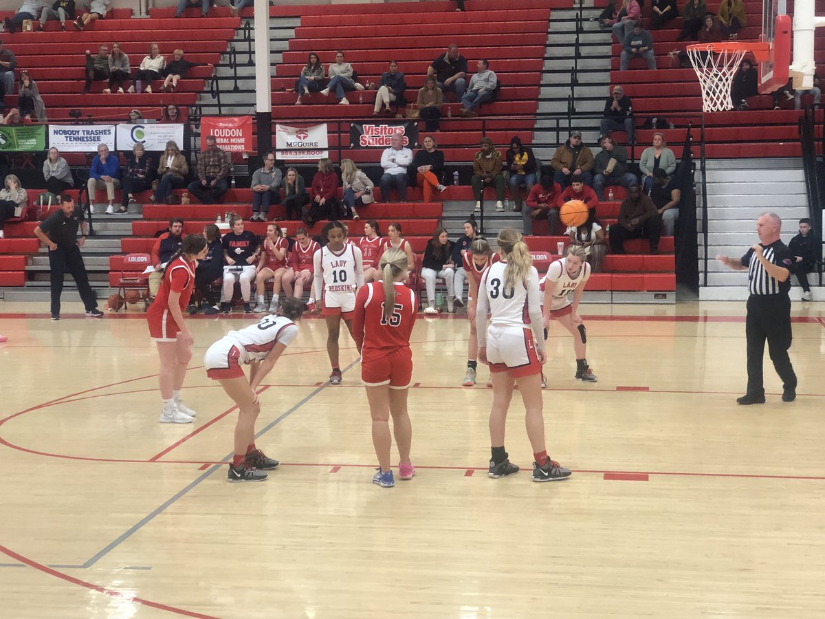 Big week for our basketball teams at SDHS! Girls won 3 games and boys won 4. Both teams combined to win 7 of 8 games! Student-Athletes doing some big time things!