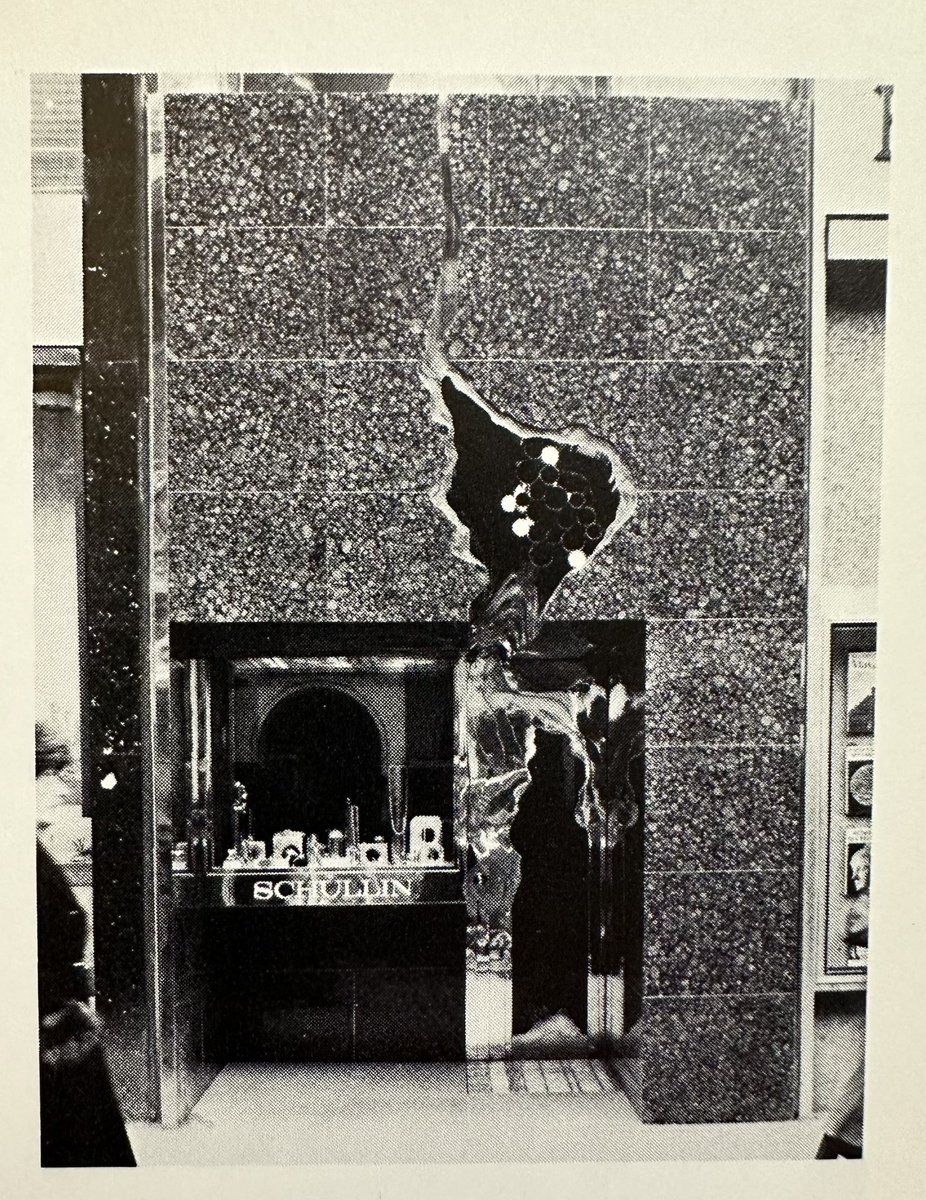 The First of August shop in NYC has frequently been compared to several other well regarded store designs, the Die Zeit telegraph shop by Otto Wagner and the Schullin jewelry shop by Hans Hollein both in Vienna. This comparison of photos appeared in the book Neue Shops.