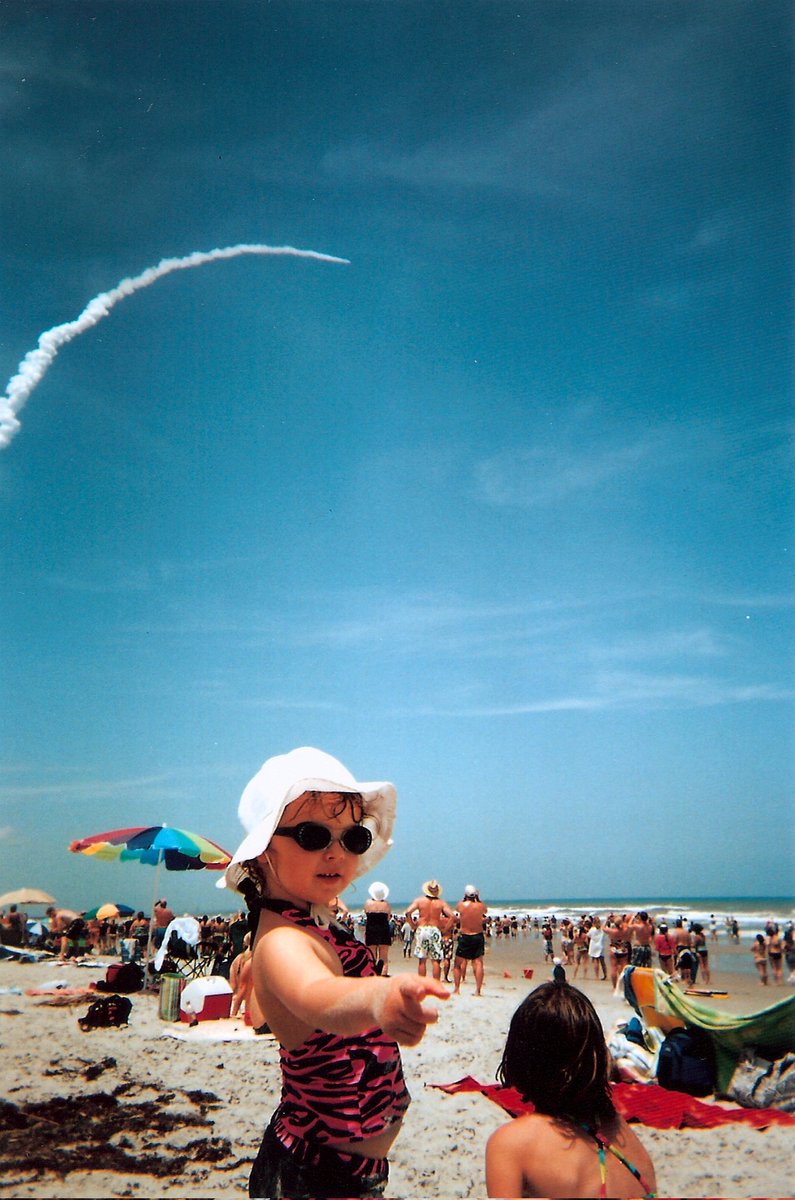 kreegan99's tweet photo. @Aviatrixt @deraven @astrodad @schierholz @flyingjenny @Rocky_Sci @milesobrien @bethbeck @eartheXplorer @drpippa @jsperber @yembrick Yes! Wild this aspiring young student is headed to her first year at college next year (and toured where she will be attending as well, but can't announce yet)! Yes that is. #STS132 https://t.co/gV20uVOBYi
