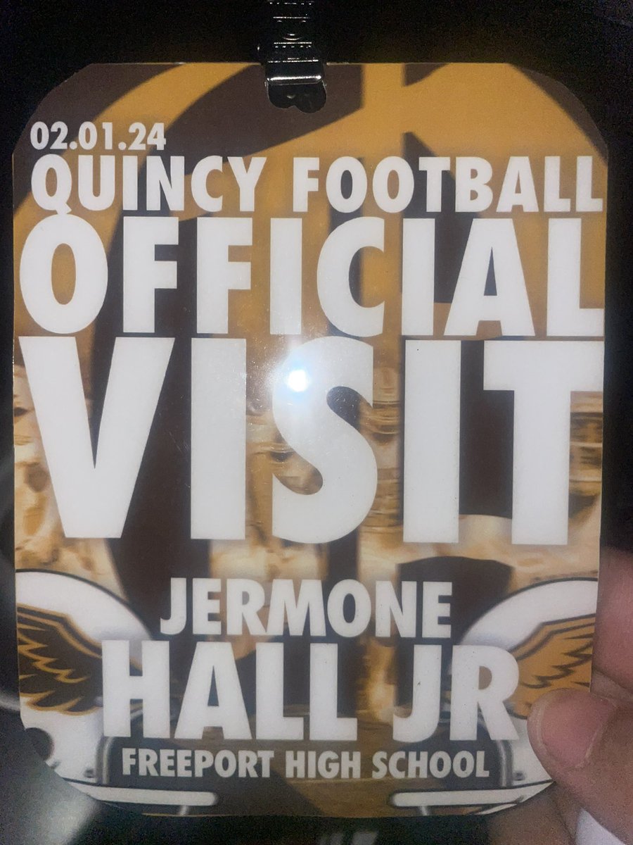 HallJermone815's tweet photo. thank you @QUHawksFootball for having my out on a nice day for a visit💫 @PretzSports @AnthonyDedmond @EDGYTIM https://t.co/xdIjUTJuw6