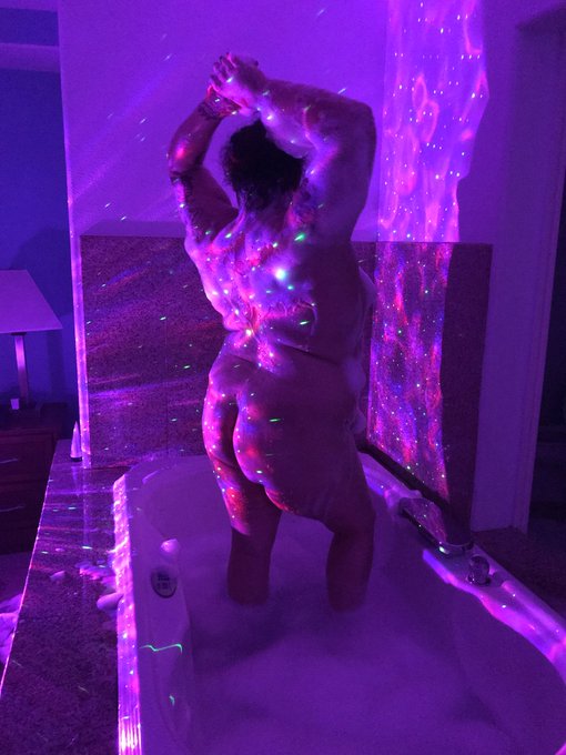 This was a pretty magical mini-shoot. I might like to do it again and take even more erotic photos. 🤩 🔥 Full<a href="/tag/bbw"class="tags"><span>#bbw</span></a><a href="/tag/trans"class="tags"><span>#trans</span></a><a href="/tag/bbwporn"class="tags"><span>#bbwporn</span></a><a href="/tag/bbwmodel"class="tags"><span>#bbwmodel</span></a><a href="/tag/transporn"class="tags"><span>#transporn</span></a><a href="/tag/transmodel"class="tags"><span>#transmodel</span></a>