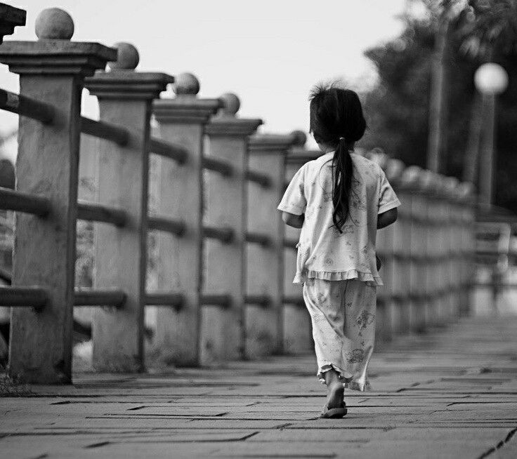TalkMbois's tweet photo. "Jangan pernah menyerah pada impianmu. Setiap langkah kecil adalah progres menuju kesuksesan."

#talkmbois
#umsida
#quotes https://t.co/cDJa6cxirV