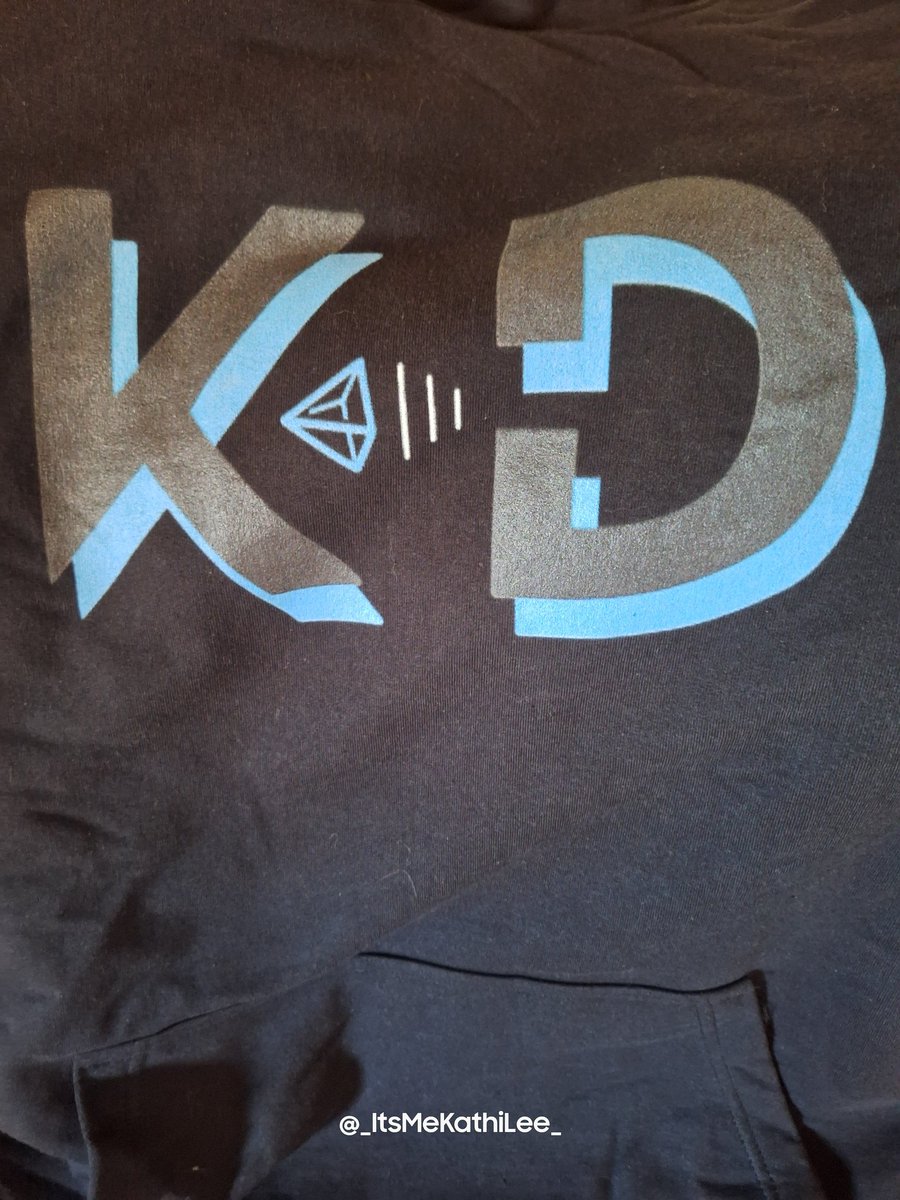 _ItsMeKathiLee_'s tweet photo. #MailCall
I'm straight loving my @KryptoDeltaCBD #Ambassador Hoodie 🍃🔥💨🫶✨️
We can all be Twinsies @HotRob420 @kweenx_x.....
#KryptoDelta #KryptoDeltaFamily #ReachYourDelta #THCA #Ambassador #MasonBriteAmbassador #UBUNG #VibeTribe #Hemp #BudGnxFam #mmemberville #CannabisCommunity #420community #420Fam #CannaLand #itsalifestyle #itsavibe