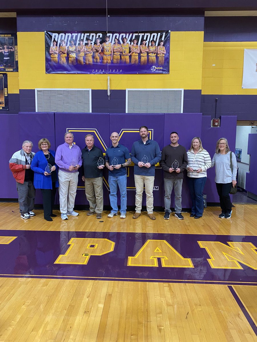 MaumeePanthers's tweet photo. Hall of Fame and Distinguished Alumnus Night at Maumee. Congratulations to the inductees! We look forward to celebrating you more tomorrow night at our banquet. #WeAreMaumee ⁦@maumee_schools⁩ https://t.co/B6IjLtLkHu