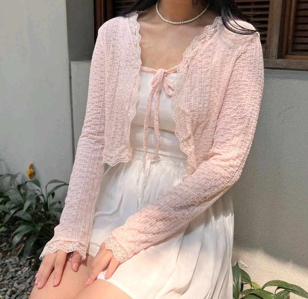 KYLcountry's tweet photo. aku nemu outer pink di shopee, lucu &amp; gemes ga sie.. <3

#shopeefinds https://t.co/oDhIXjad9n