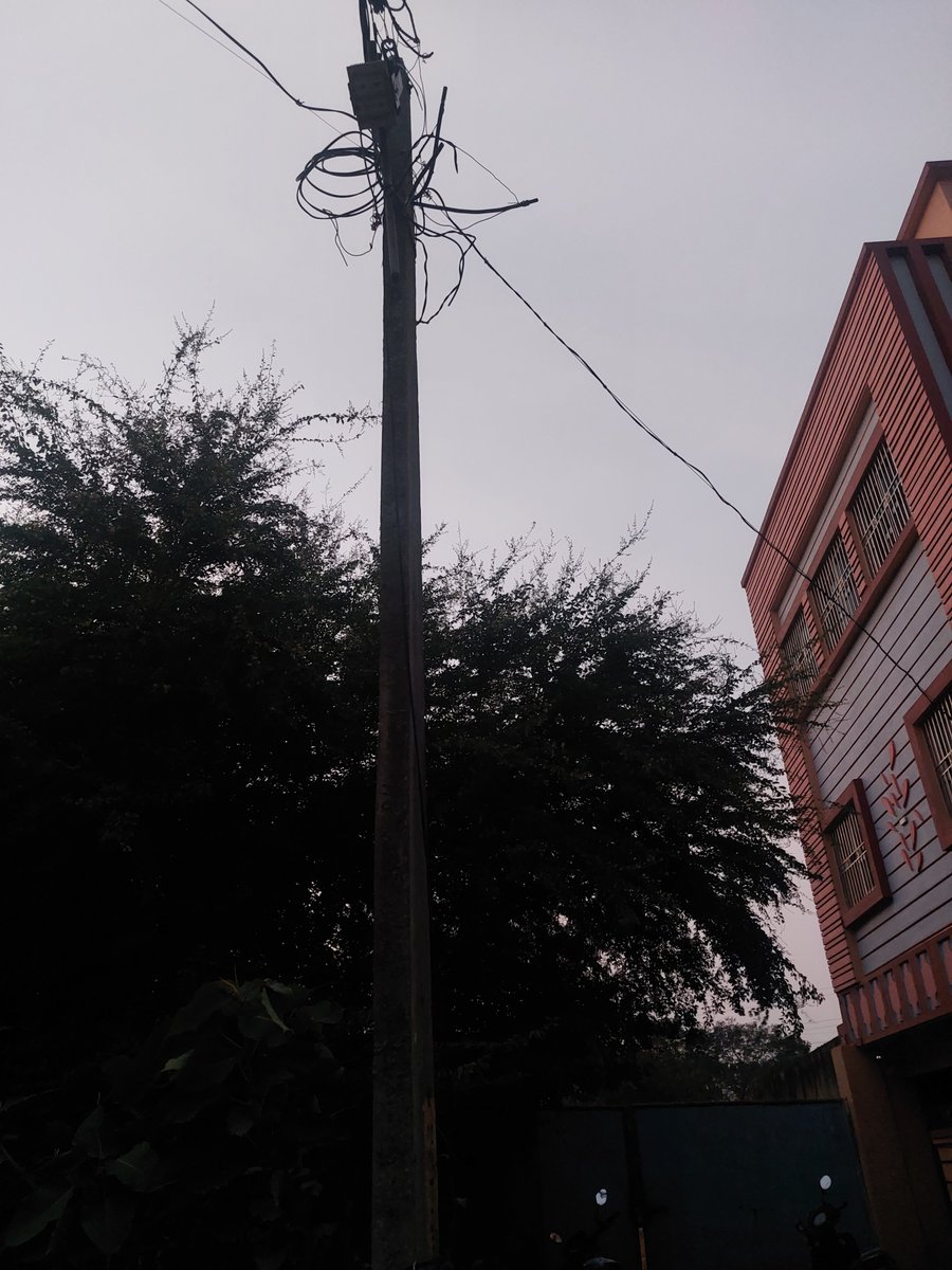 subhendraB's tweet photo. @bbsrsmartcity 
complaint for repair of a street light at Saptasati vihar,Ward no 18,BBSR filed since 30th Jan but not yet https://t.co/OiotTpKTrW look into.S Bhuyan, 7008667641 https://t.co/dTRh1JUMqi
