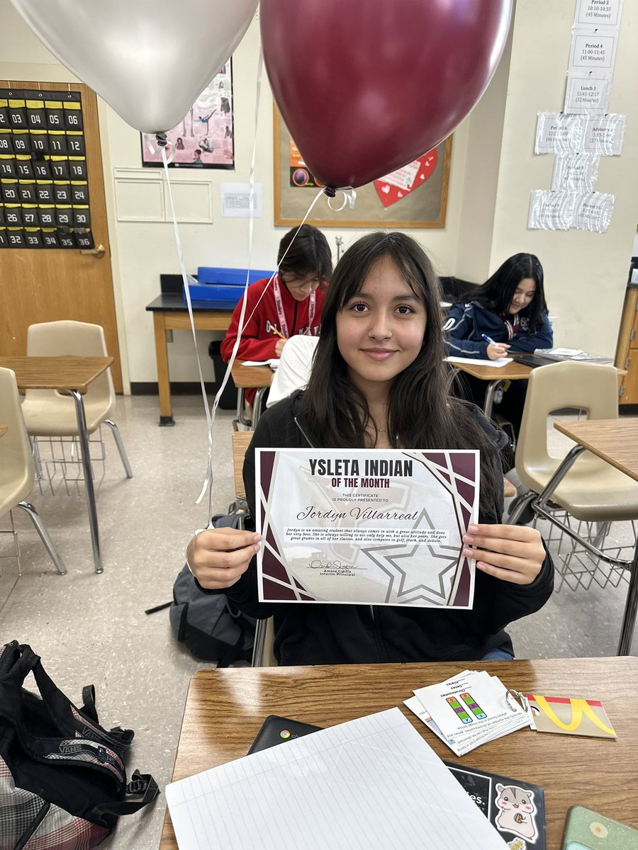 YsletaTrack's tweet photo. Freshman student athlete awarded with Student of the Month. Keep it up Jordyn #Bowup #RuntheValley https://t.co/PWB75fa3Nz