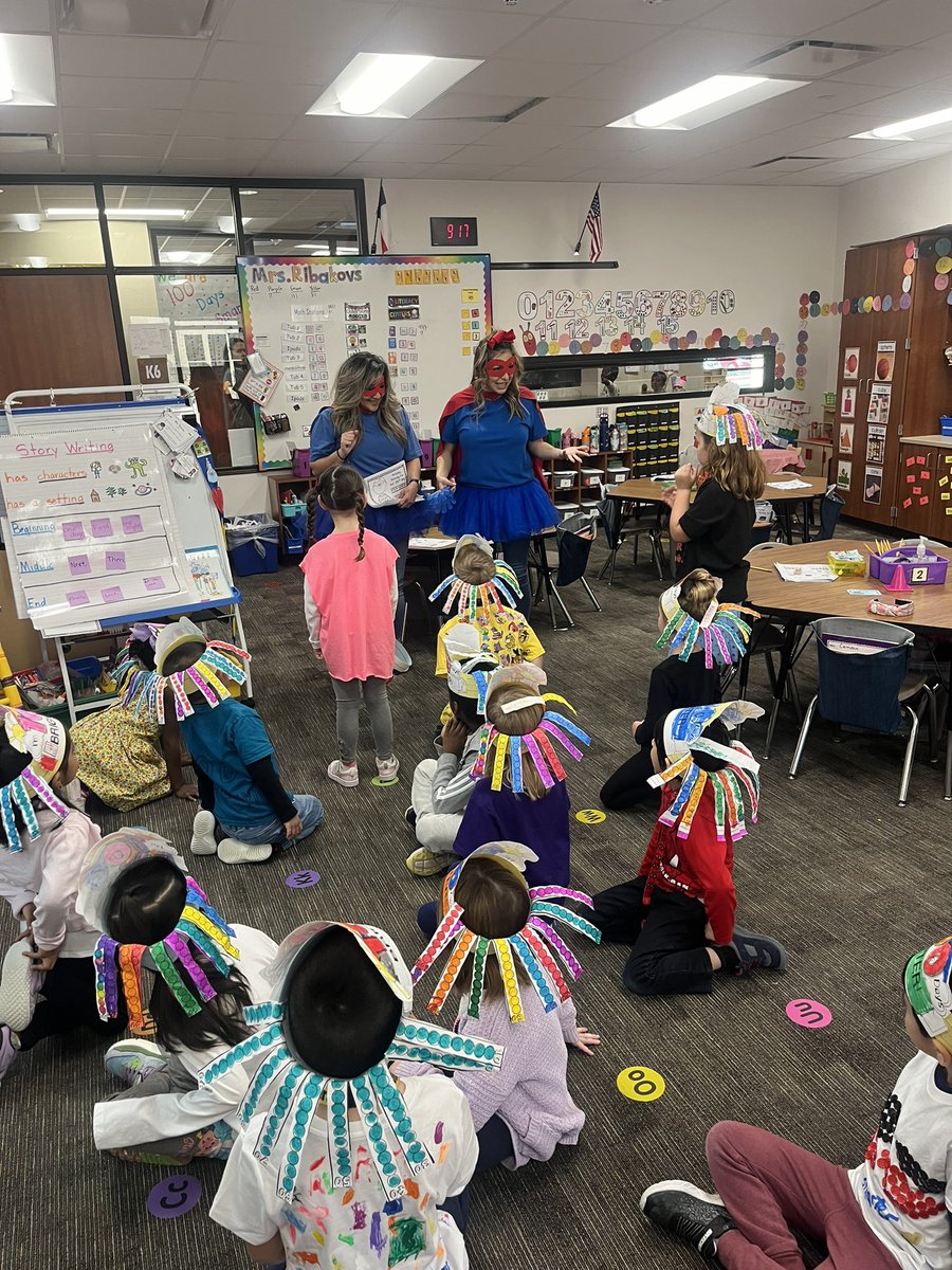 MJEKinder's tweet photo. We had a blast celebrating 100
days of learning in Kindergarten. Thanks for stopping by ZEROS!!  @MJEjags @mrs_mitchell86 @AnnalisaMatzen https://t.co/QdiCmm0xFc