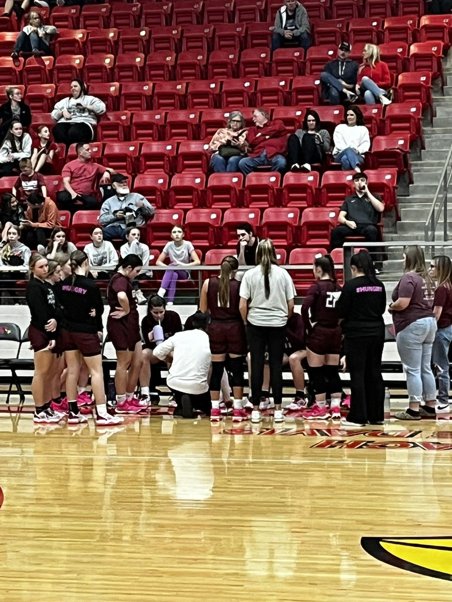 MaroonMadnesss's tweet photo. Lady Pioneers 30
Farmington 73
Final https://t.co/2YfiGlCA5D