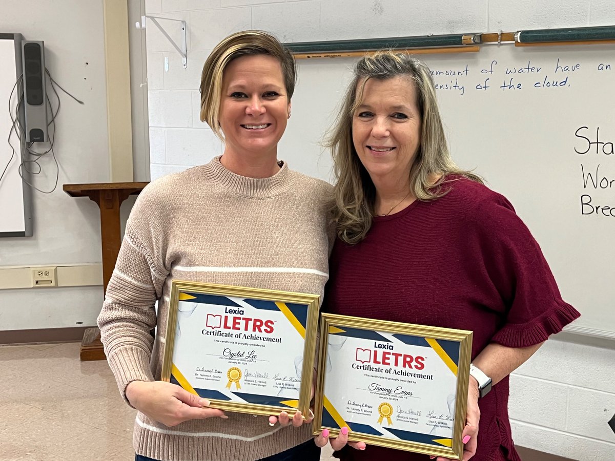 GatesvilleS's tweet photo. Thank you K, 1st and 2nd grade teachers for completing your LETRS Units with fidelity! Congratulations on receiving your certificates of completion and the treats provided to you by our district! https://t.co/4gLwRcwCNU