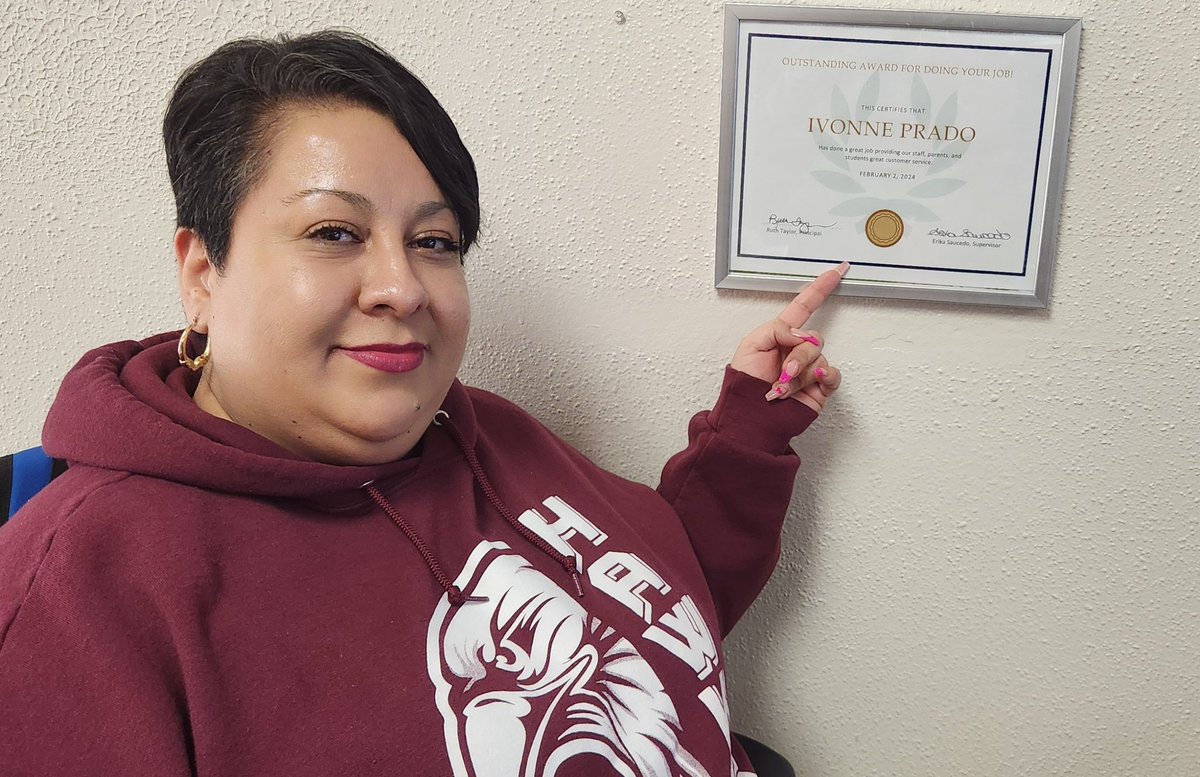Hambric wouldn't be Hambric without our one and only Ms. Yvonne. 
Well deserved recognition! Thank you for all you do! 😊💕 #TeamSISD  #soarhigher